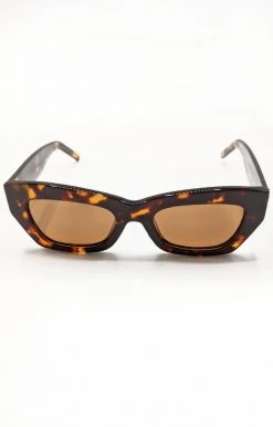 Billini/Banbe - B-1012-The Kerr - 61821 BANBE - The Kerr Sunglasses - Havana/Brown