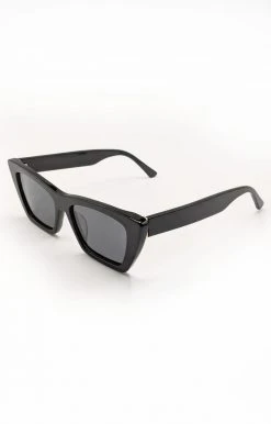 Billini/Banbe - B-1014-The Gisele - 61821 BANBE - The Gisele Sunglasses - Black/Smoke Accessories
