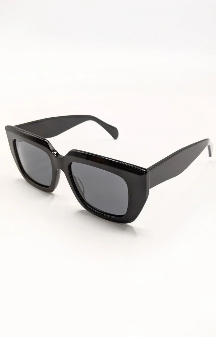 Billini/Banbe - B-1016-The Irina - 61821 BANBE - The Irina Sunglasses - Black/Smoke
