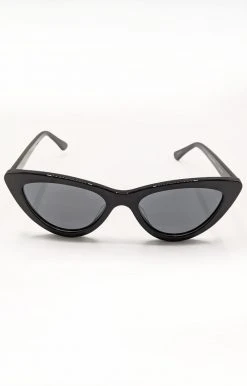 Billini/Banbe - B-1017-The Sofia - 61821 BANBE - The Sofia Sunglasses - Black/Smoke Accessories