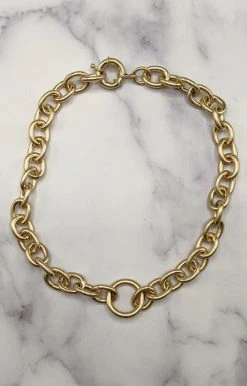 What's Hot - ONH1070WG - 122121 Accessories Running Circle Around You Necklace - Gold