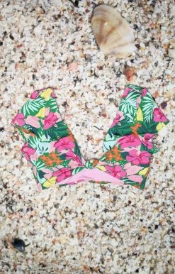 Dippin Daisy's - V4096JRMLC-TRPR - 52522 Pacific Islands Floral Bikini Top SWIMWEAR