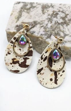 Southern Grace - AE9638CH - 53022 Accessories Space Cowgirl Earrings - Ivory