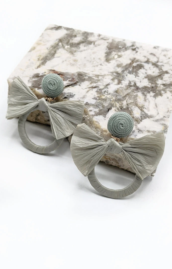 Avenue Zoe - GSE2965 - 7222 Classy Lady Earrings - Sage Accessories