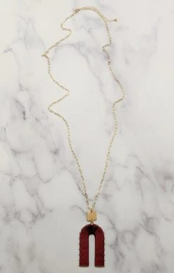 What's Hot - EMN0009WINE - 121221 Life Is Great Necklace - Wine