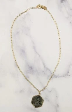 What's Hot - CNE3114GRY - 1722 Accessories Waiting On You Necklace - Gray