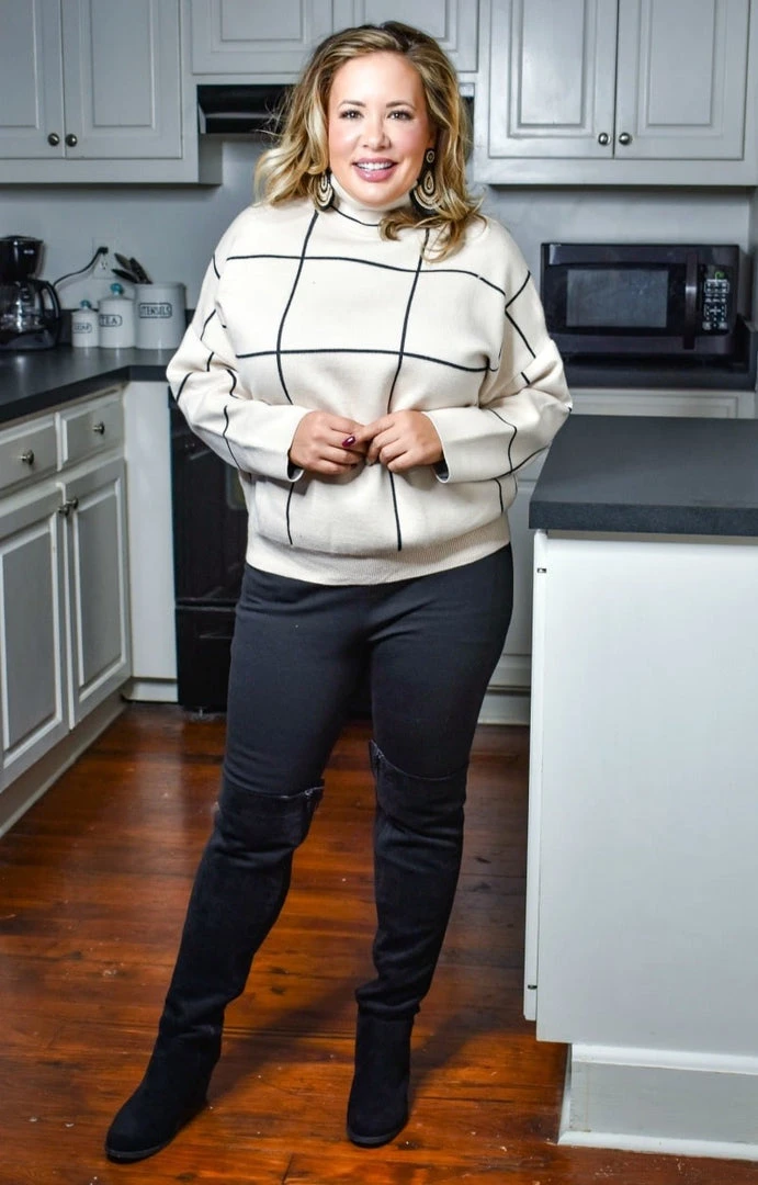 Davi & Dani - PWT91374APER - 121520 My Grateful Heart Plaid Sweater - Ivory/Black Sweaters