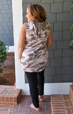 Heimish - BL-ST2016-15 TOPS Caught Between You Camo Top - Pink