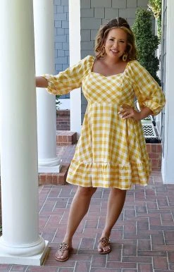Davi & Dani - JD17066PER - 51922 DRESSES All The Buzz Gingham Dress - Honey