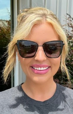 DIFF- BECKY-BK-GR18 - 61922 Accessories DIFF - Becky Black Dark Smoke Sunglasses