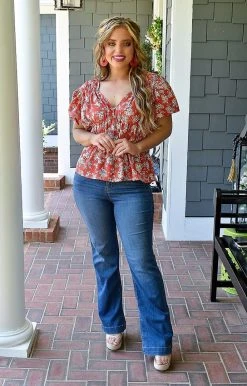 JNNA - JT10766PER - 51822 TOPS A New Dawn Floral Top - Red