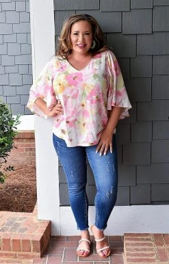 Andree - 19163-2 - 41822 Always Lovely Floral Top - Pink