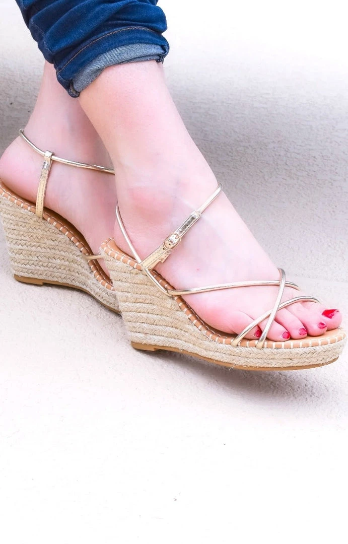 JP Original - ANNOUNCE-03 - 73120 Sweet Victory Wedges - Gold