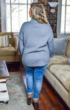 Davi & Dani - PWT92158PER - 121620 All That You Do Sweater - Gray Sweaters