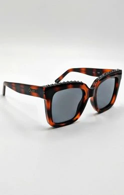 Quay - QW-000602-TORTSTUD - 92820 Accessories Quay Australia - Icy Studs Tortoise Sunglasses