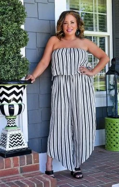 Andree - R10011 - 51422 Exceptional Day Striped Jumpsuit - Ivory/Black BOTTOMS