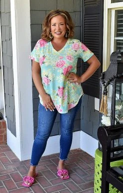 Heimish - ST1565-27 - 7322 Flowers From You Floral Top - Mint