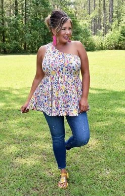 BE Stage - T11166 - 5822 Getting Ahead Print Top - Multi