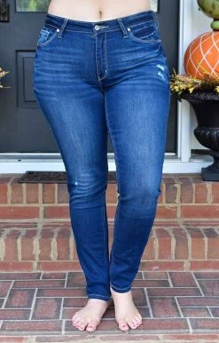 Kancan - KC7209D - 92921 BOTTOMS Mendy Mid Rise Skinny Jeans