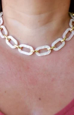 Golden Stella - NN79317-002 - 8321 Not A Secret Necklace - Peach/Gold Accessories