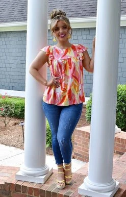 Andree - T10178-1-PP - 5622 Topic Of Discussion Print Top TOPS