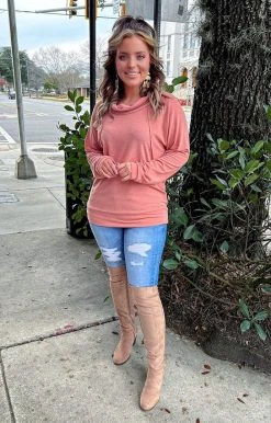 143 Story - TM7078A-PP - 13122 Keep It Simple Top - Salmon