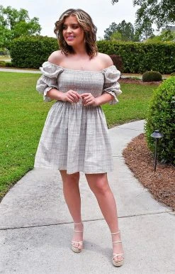 TCEC - CD02386 - 41822 Just Wondering Plaid Dress - Sage Casual Dresses