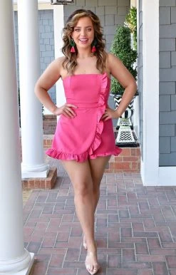 Do+Be - GY0916 - 2522 BOTTOMS Wonderfully Admired Romper - Hot Pink