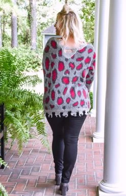 Davi & Dani - PWT91274PER - 92220 Cut You Loose Leopard Print Sweater - Charcoal Sweaters