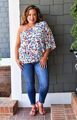 Andree - T10110-1 - 33022 TOPS Chic Lifestyle Leopard Top - Multi