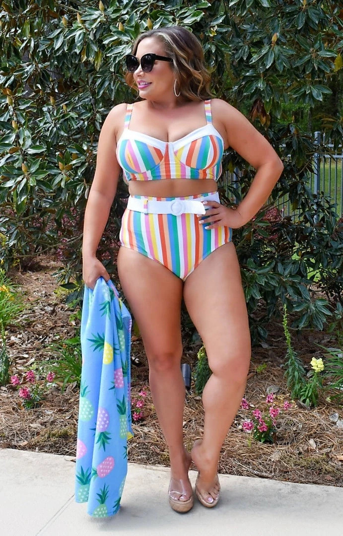 Unique Vintage - CZ089 - 42722 Poolside Drinks Bikini Top - Multi