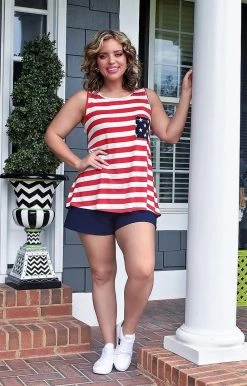 Heimish - BL-ST6001-10 - 52922 TOPS Land Of Liberty Print Top