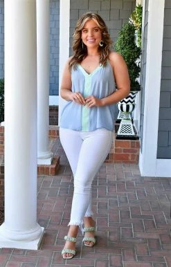 Main Strip - LT32876 - 3422 You're In Luck Top - Sky Blue/Mint
