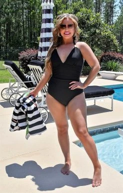 Queen - 103068 - 52122 Off The Coast One Piece Swimsuit - Black SWIMWEAR