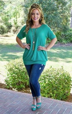 Heimish - BL-ST1687S - 4622 A Cut Above The Rest Top - Kelly Green TOPS