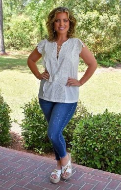 Heimish - BL-WT1083L - 41722 Weekend Friend Top - White