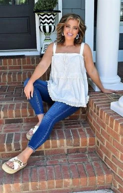 Heimish - BL-WT1079L - 41522 TOPS Just Keep It Top - Ivory