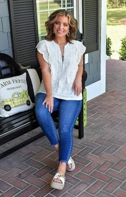 Heimish - BL-WT1083L - 41722 Weekend Friend Top - White