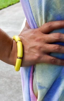 What's Hot - B-1312YL - 72322 Feeling Creative Bracelet - Yellow